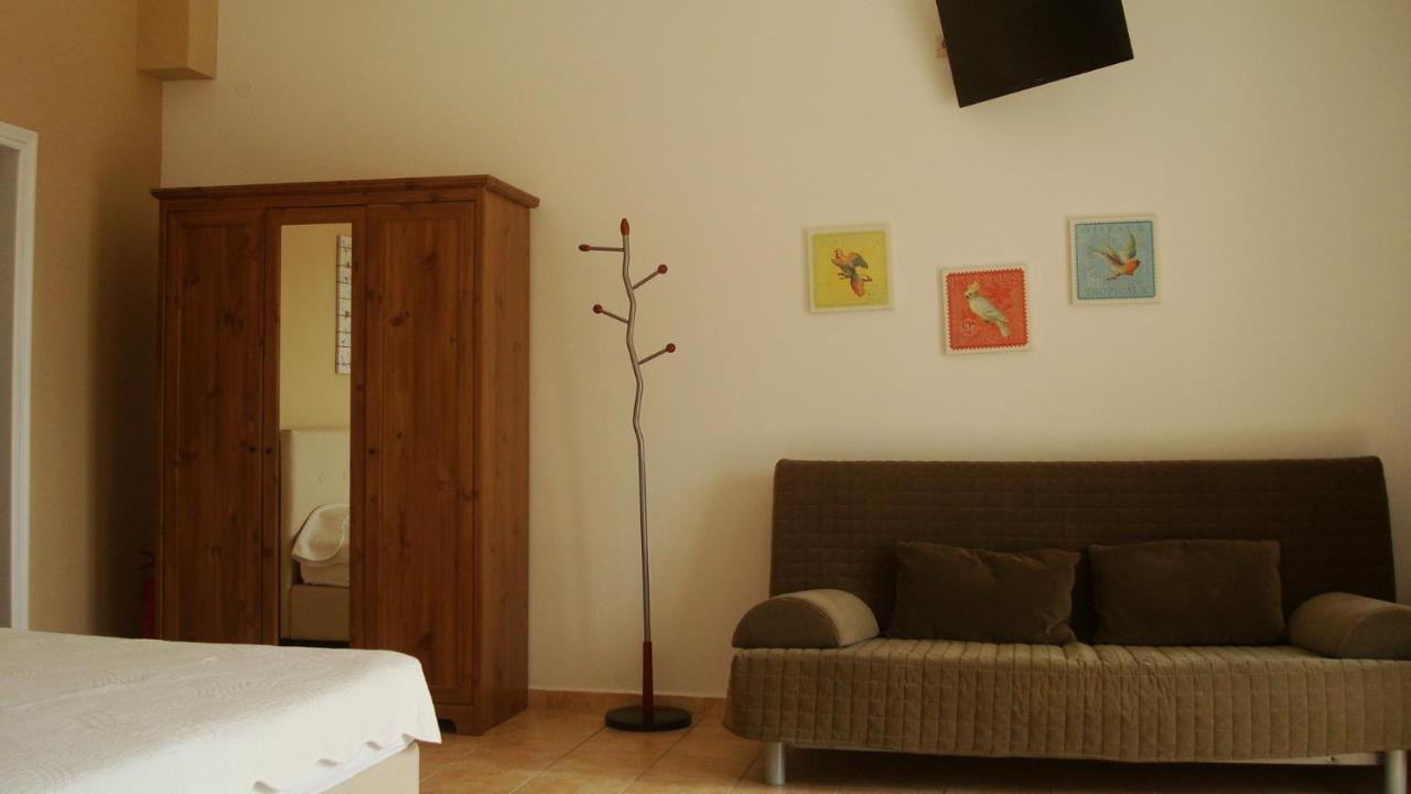 Merlot Village Rental Apartments Karia  Exterior photo